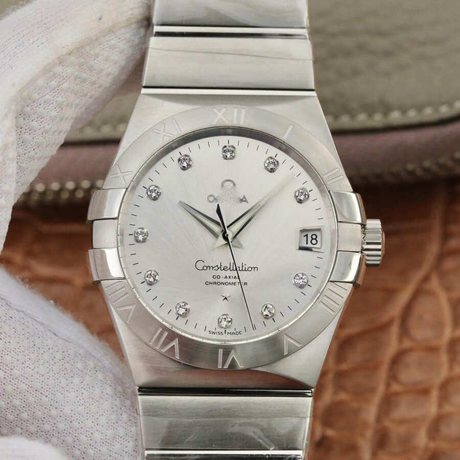 REPLICA OMEGA CONSTELLATION 123.10.38.21.52.001 VS FACTORY CARBON FIBER CASE