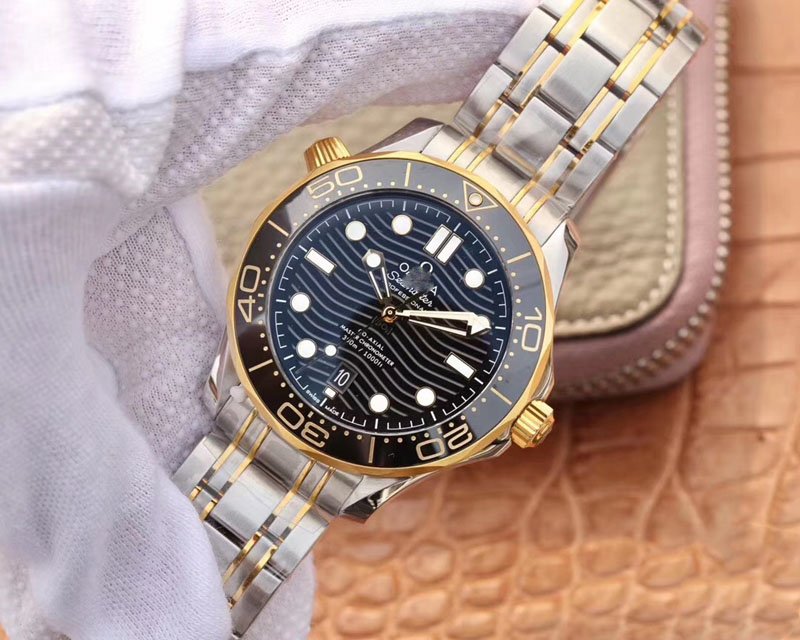 REPLICA OMEGA SEAMASTER DIVER 300M 210.20.42.20.01.002 VS FACTORY BLACK DIAL - 图片 2