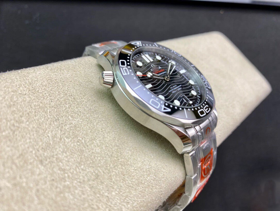 REPLICA OMEGA SEAMASTER DIVER 300M 210.30.42.20.01.001 OR FACTORY STAINLESS STEEL STRAP - 图片 3