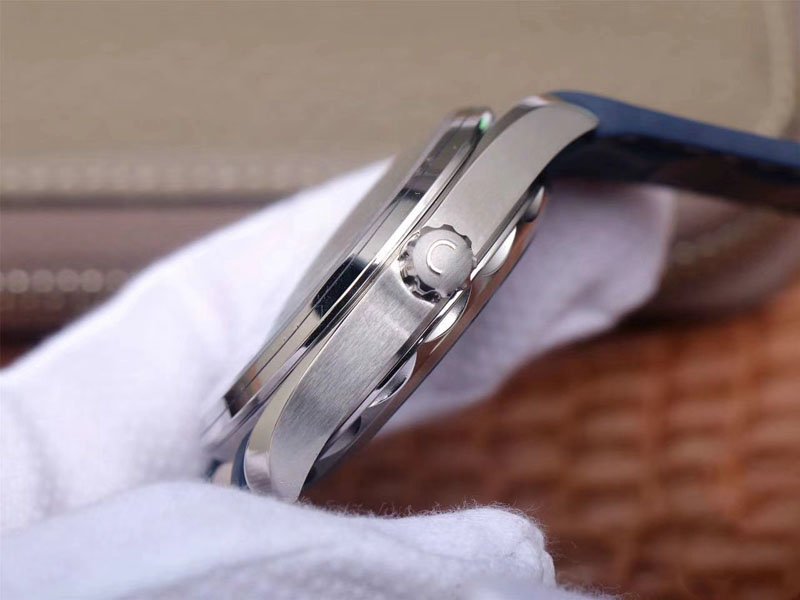 REPLICA OMEGA SEAMASTER 220.12.41.21.02.004 RYDER CUP VS FACTORY WHITE DIAL - 图片 3