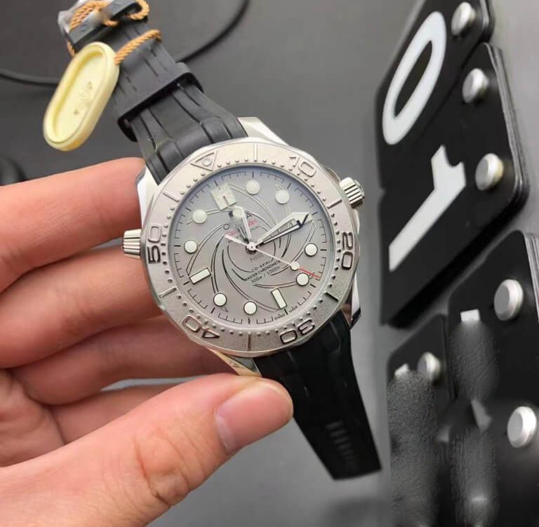 REPLICA OMEGA SEAMASTER 300M 42MM VS FACTORY GREY STRAP - 图片 6
