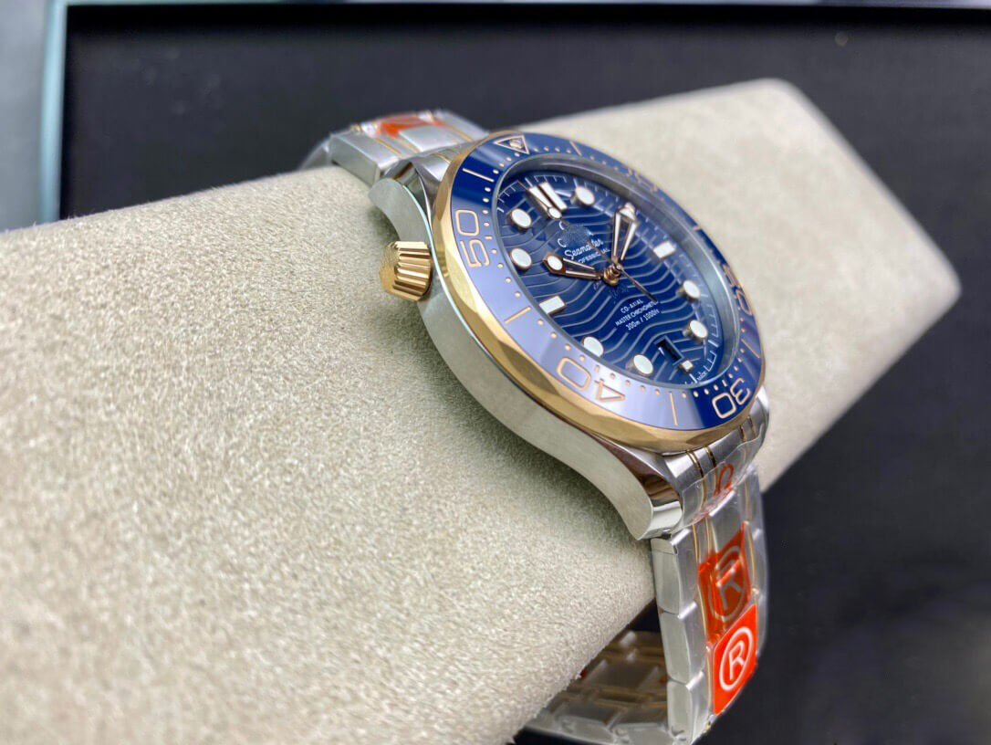REPLICA OMEGA SEAMASTER DIVER 300M 210.20.42.20.03.001 OR FACTORY STAINLESS STEEL - 图片 4