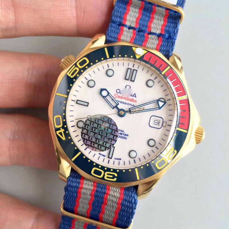REPLICA OMEGA SEAMASTER DIVER 300M CO-AXIAL 41MM COMMANDER 007 212.62.41.20.04.001 WHITE DIAL - 图片 2